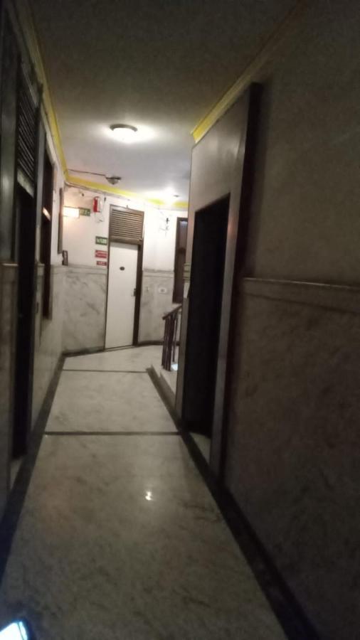 Hotel Prince Palace New Delhi Buitenkant foto